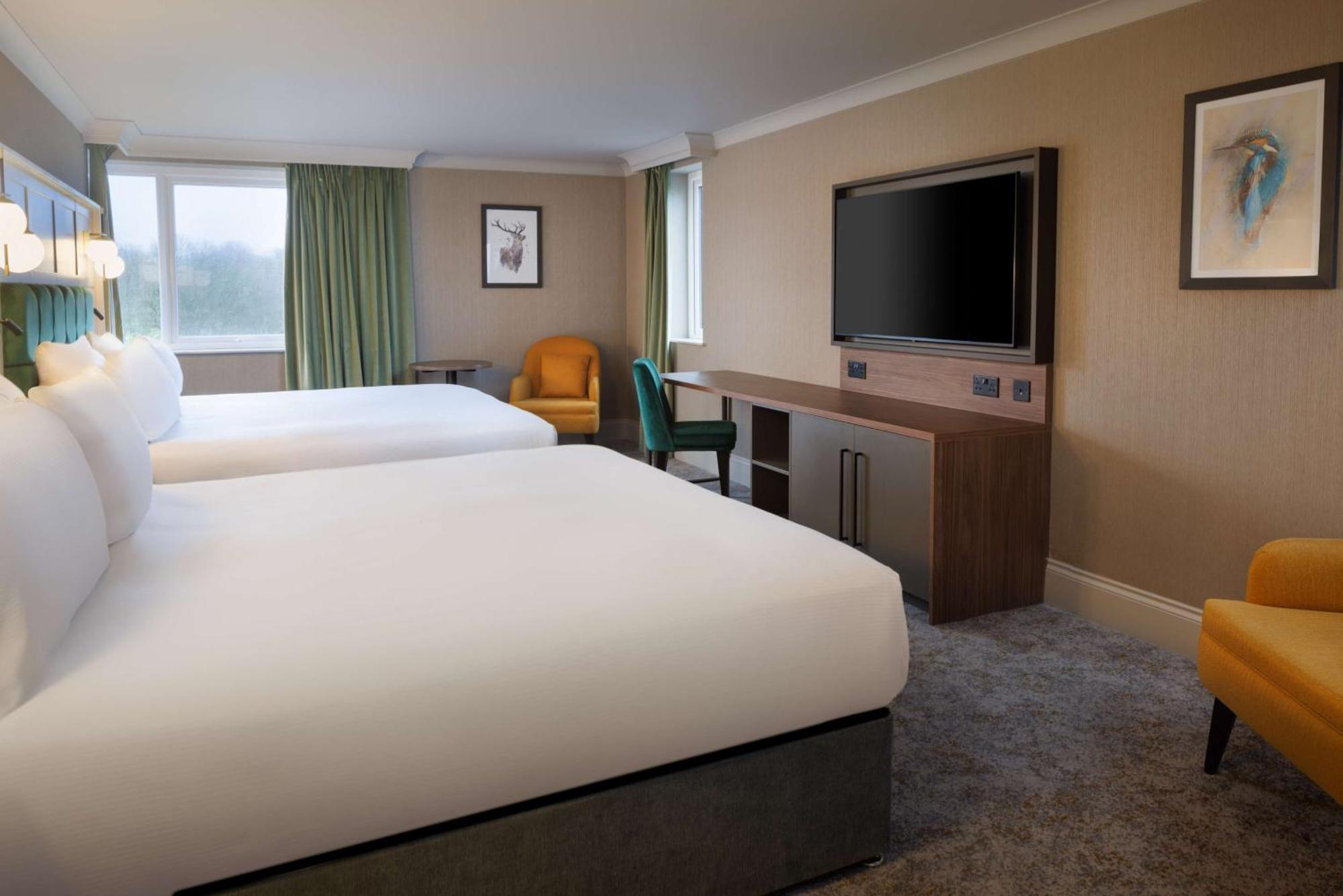 Doubletree By Hilton Belfast Templepatrick Hotell Exteriör bild