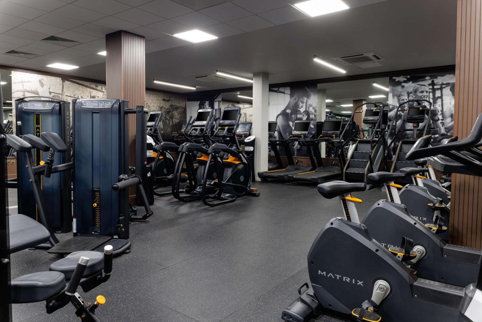 Doubletree By Hilton Belfast Templepatrick Hotell Exteriör bild