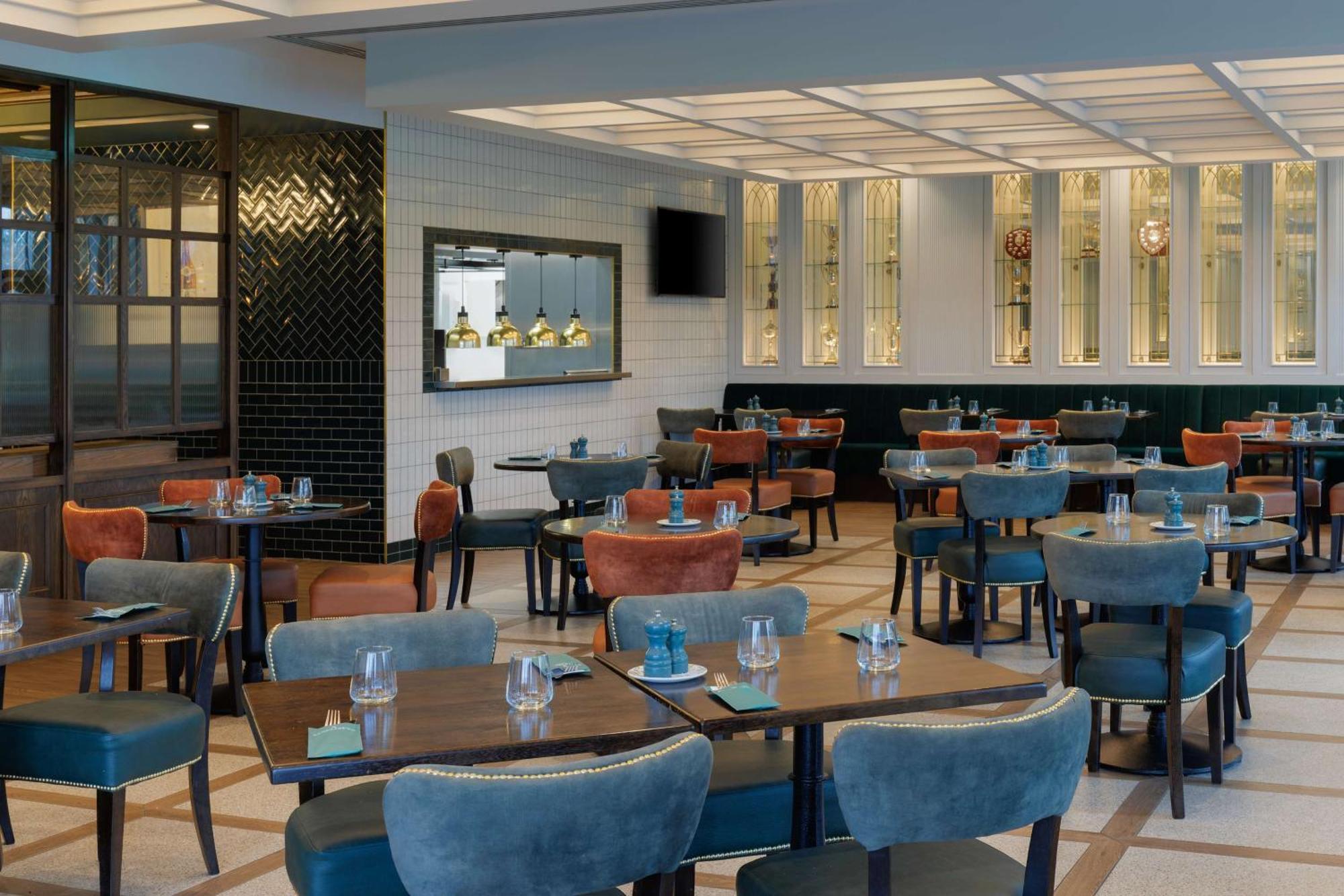 Doubletree By Hilton Belfast Templepatrick Hotell Exteriör bild