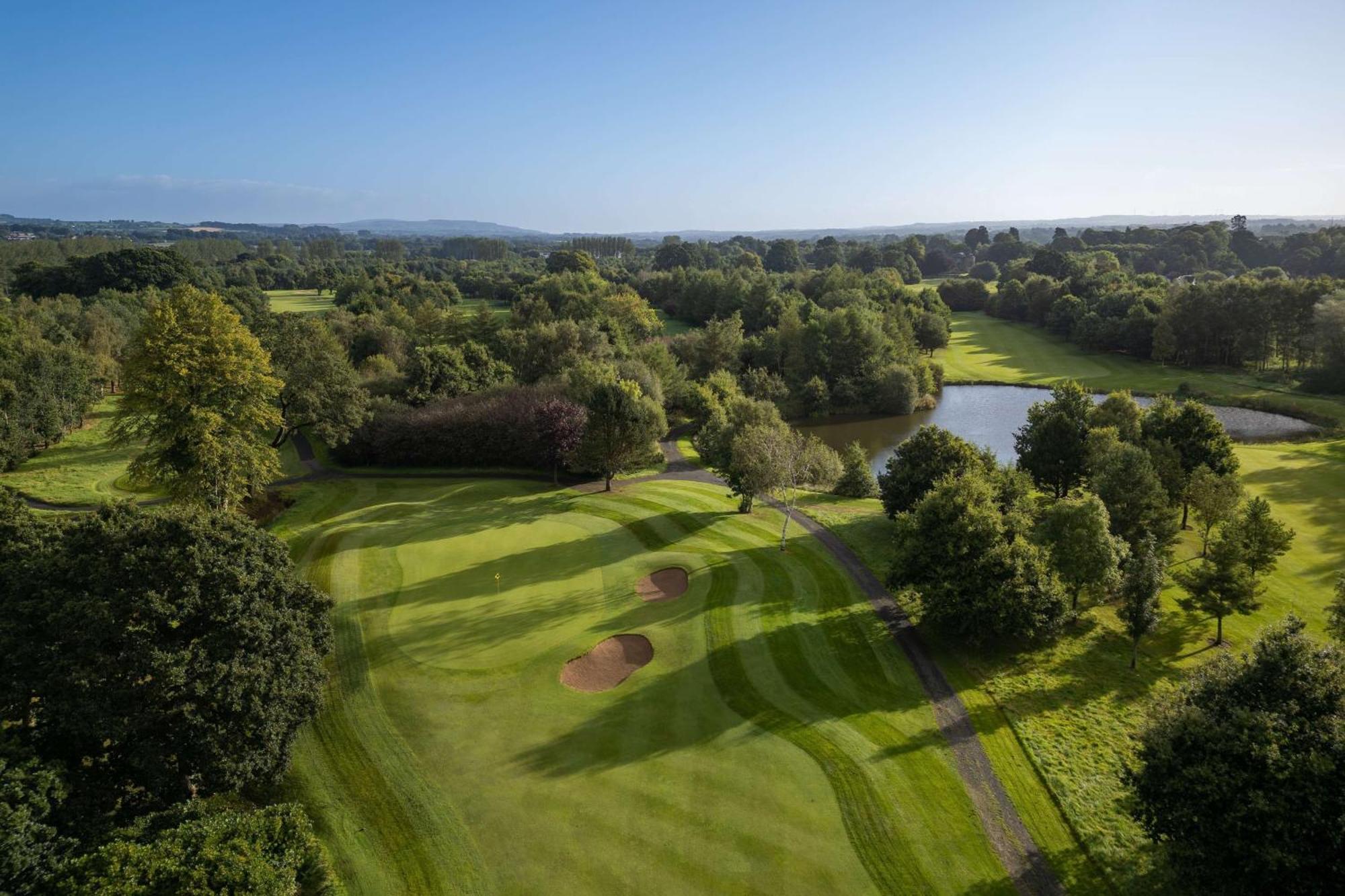 Doubletree By Hilton Belfast Templepatrick Hotell Exteriör bild