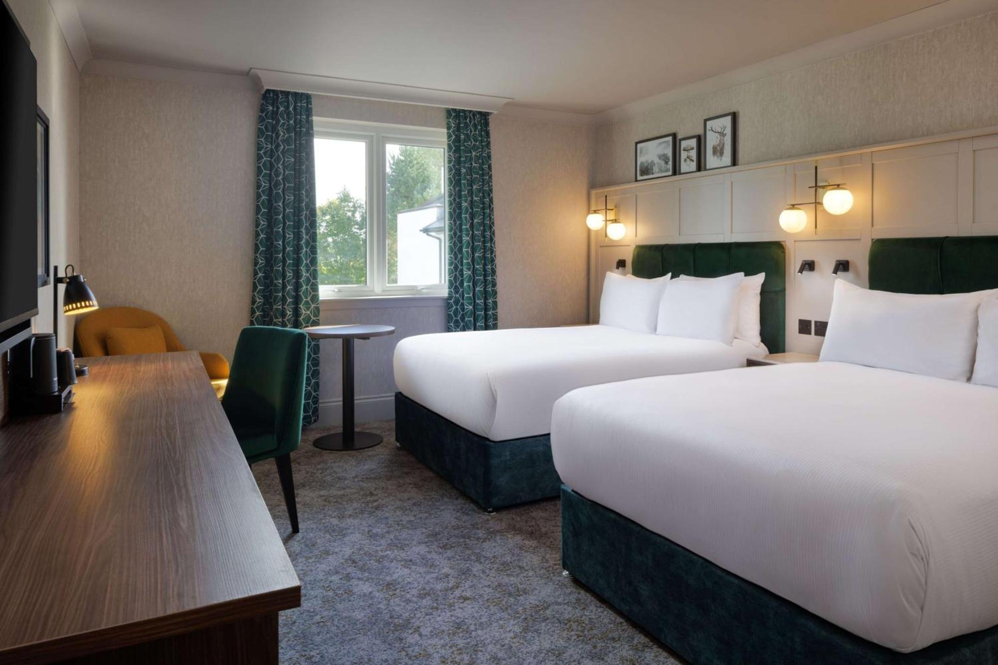 Doubletree By Hilton Belfast Templepatrick Hotell Exteriör bild